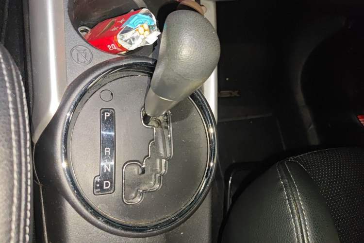 Used Mitsubishi ASX 2013 2.0L CVT 4x4 Flagship Edition Gear Lever