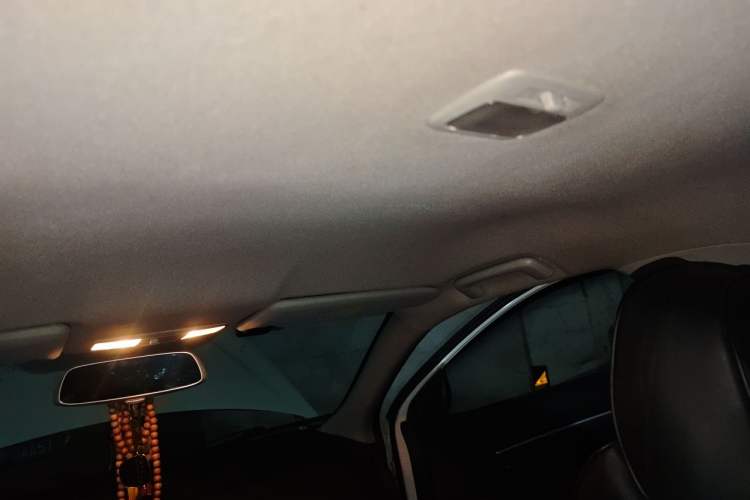 Used Mitsubishi ASX 2013 1.6L Manual Two-Wheel Drive Standard Edition Headliner