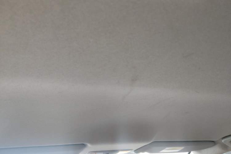 Used Mitsubishi ASX 2013 2.0L CVT Two-Wheel Drive Elite Edition Headliner