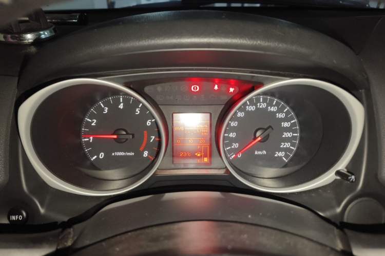 Used Mitsubishi ASX 2013 1.6L Manual Two-Wheel Drive Standard Edition Instrument Cluster