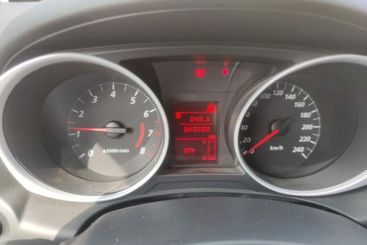 Used Mitsubishi ASX 2013 1.6L Manual Two-Wheel Drive Standard Edition Instrument Cluster