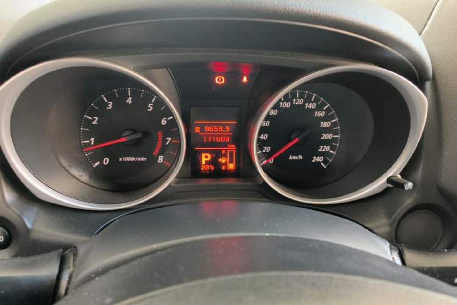 Used Mitsubishi ASX 2013 2.0L CVT Two-Wheel Drive Elite Edition Instrument Cluster