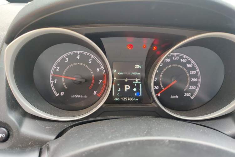 Used Mitsubishi ASX 2013 2.0L CVT Two-Wheel Drive Luxury Edition Instrument Cluster