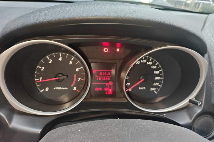 Used Mitsubishi ASX 2013 2.0L Manual Two-Wheel Drive Comfort Edition Instrument Cluster