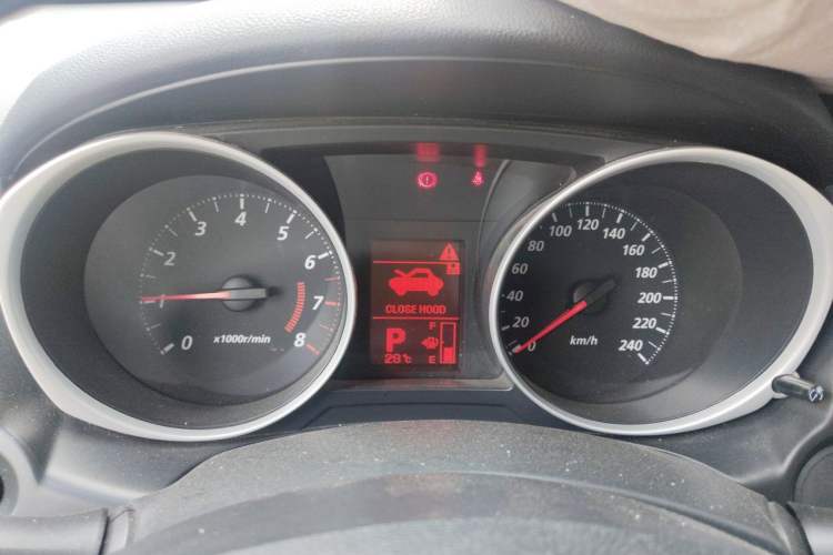 Used Mitsubishi ASX 2013 2.0L CVT Two-Wheel Drive Elite Edition Instrument Cluster
