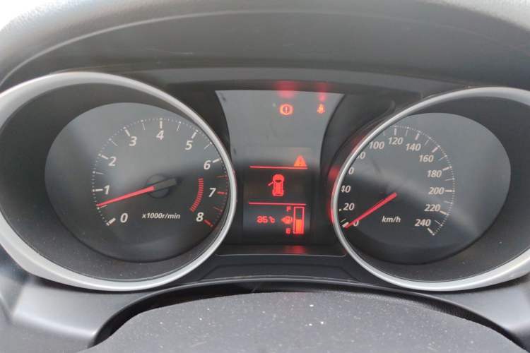 Used Mitsubishi ASX 2013 2.0L Manual Two-Wheel Drive Comfort Edition Instrument Cluster