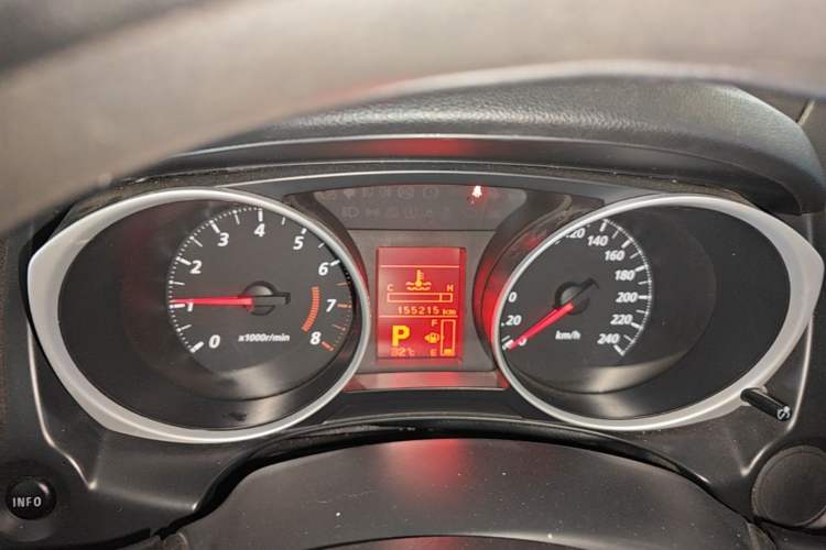 Used Mitsubishi ASX 2013 2.0L CVT Two-Wheel Drive Elite Edition Instrument Cluster