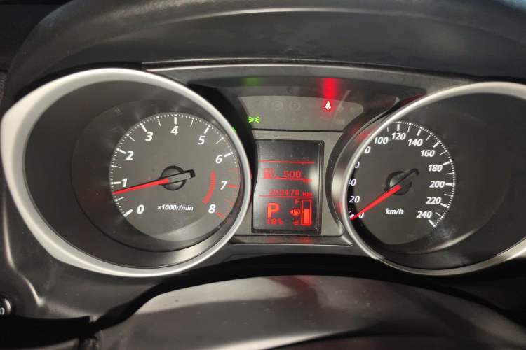Used Mitsubishi ASX 2013 2.0L CVT Two-Wheel Drive Elite Edition Instrument Cluster