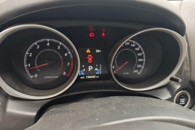 Used Mitsubishi ASX 2013 2.0L CVT Two-Wheel Drive Luxury Edition Instrument Cluster