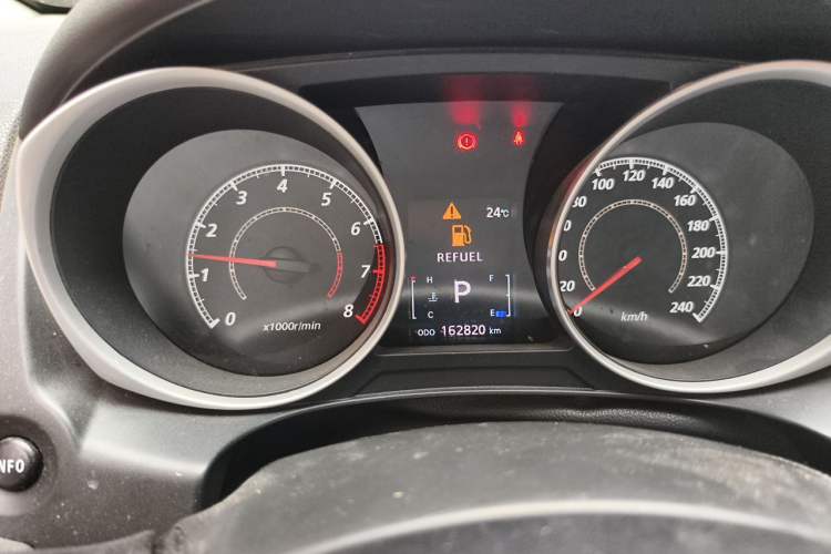 Used Mitsubishi ASX 2013 2.0L CVT Two-Wheel Drive Luxury Edition Instrument Cluster