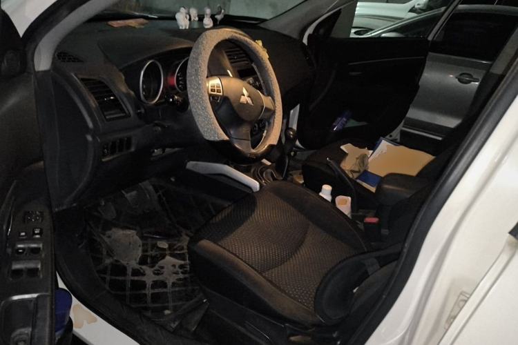 Used Mitsubishi ASX 2013 1.6L Manual Two-Wheel Drive Standard Edition Left Front Seat