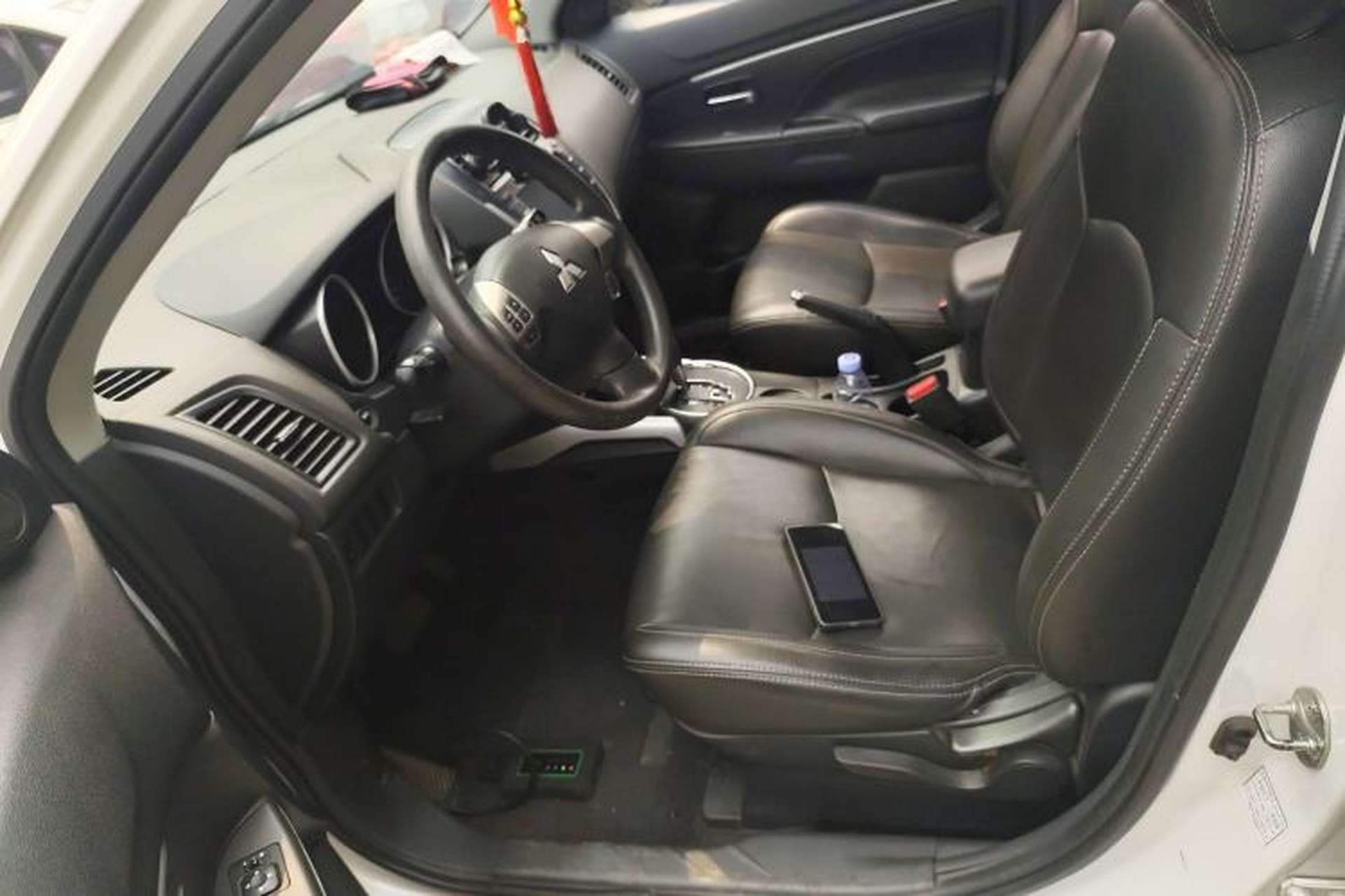Used Mitsubishi ASX 2013 2.0L CVT Two-Wheel Drive Elite Edition Left Front Seat