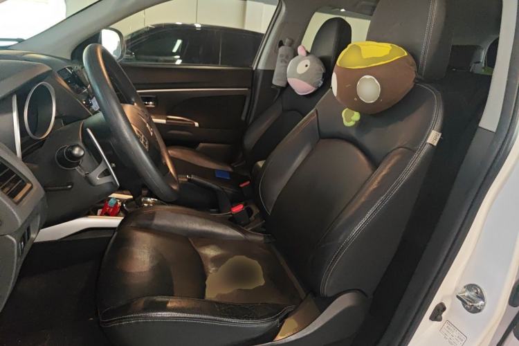 Used Mitsubishi ASX 2013 2.0L CVT 4x4 Flagship Edition Left Front Seat