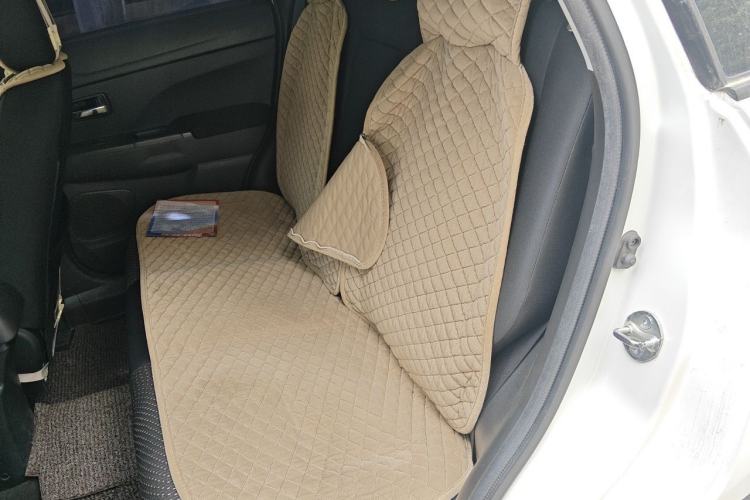 Used Mitsubishi ASX 2013 2.0L CVT Two-Wheel Drive Elite Edition Left Rear Seat