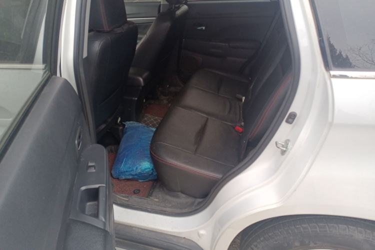 Used Mitsubishi ASX 2013 2.0L CVT Two-Wheel Drive Elite Edition Left Rear Seat