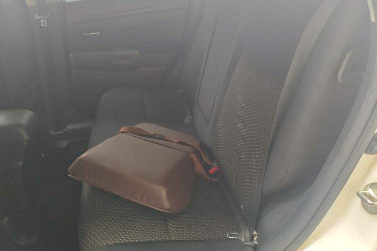 Used Mitsubishi ASX 2013 1.6L Manual Two-Wheel Drive Standard Edition Left Rear Seat