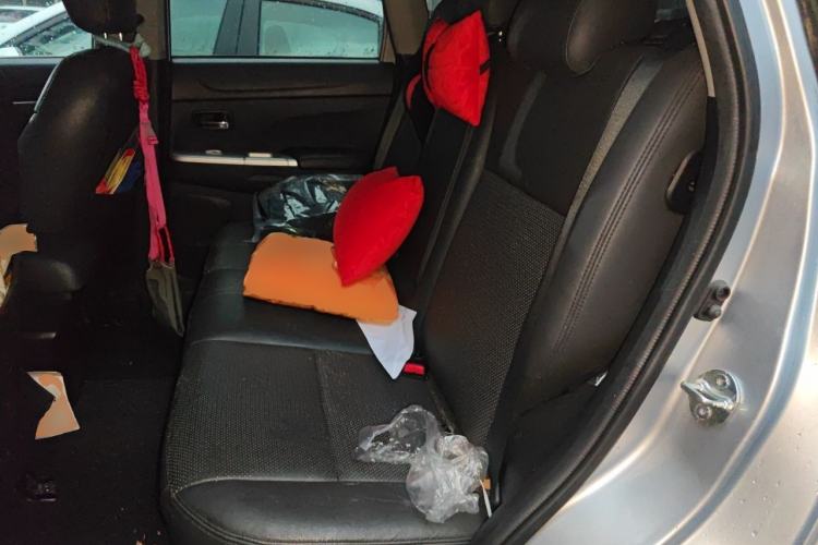 Used Mitsubishi ASX 2013 2.0L CVT Four-Wheel Drive Premium Edition Left Rear Seat