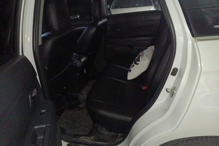 Used Mitsubishi ASX 2013 2.0L CVT Two-Wheel Drive Elite Edition Left Rear Seat
