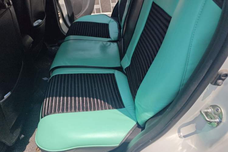 Used Mitsubishi ASX 2013 2.0L CVT Two-Wheel Drive Elite Edition Left Rear Seat