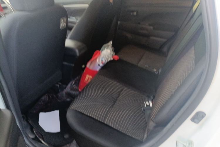 Used Mitsubishi ASX 2013 2.0L CVT Two-Wheel Drive Elite Edition Left Rear Seat