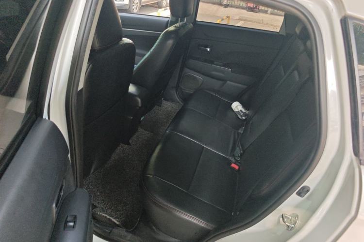 Used Mitsubishi ASX 2013 2.0L CVT Two-Wheel Drive Elite Edition Left Rear Seat