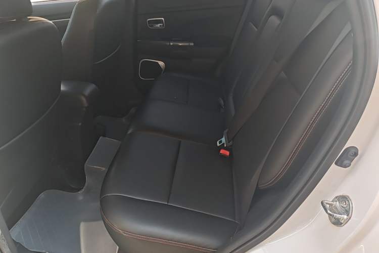Used Mitsubishi ASX 2013 2.0L CVT Two-Wheel Drive Elite Edition Left Rear Seat
