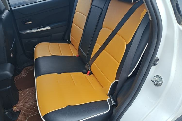 Used Mitsubishi ASX 2013 2.0L CVT Two-Wheel Drive Elite Edition Left Rear Seat