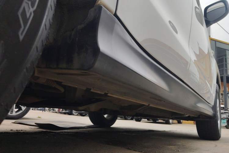 Used Mitsubishi ASX 2013 2.0L CVT Two-Wheel Drive Tech Edition Left Side Sill