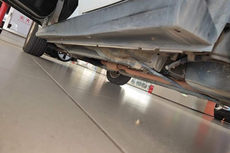 Used Mitsubishi ASX 2013 2.0L CVT Two-Wheel Drive Elite Edition Left Side Sill