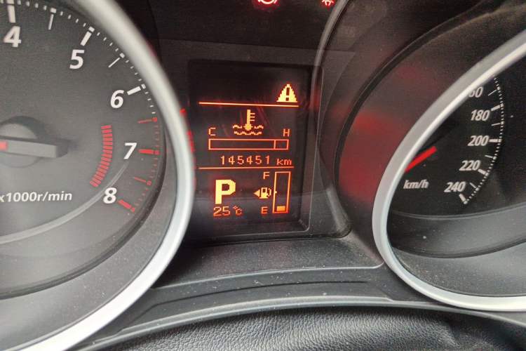Used Mitsubishi ASX 2013 2.0L CVT Two-Wheel Drive Elite Edition Odometer Close Up