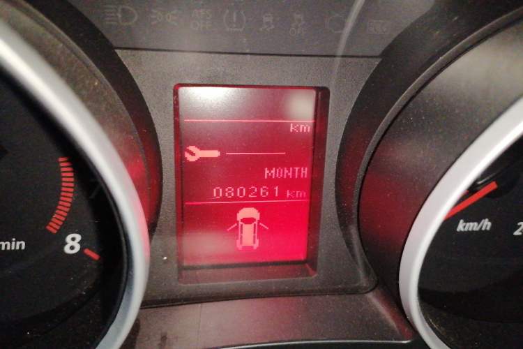 Used Mitsubishi ASX 2013 2.0L CVT Two-Wheel Drive Elite Edition Odometer Close Up