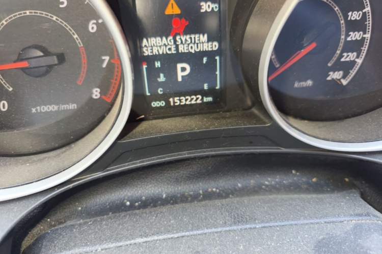 Used Mitsubishi ASX 2013 2.0L CVT 4x4 Flagship Edition Odometer Close Up