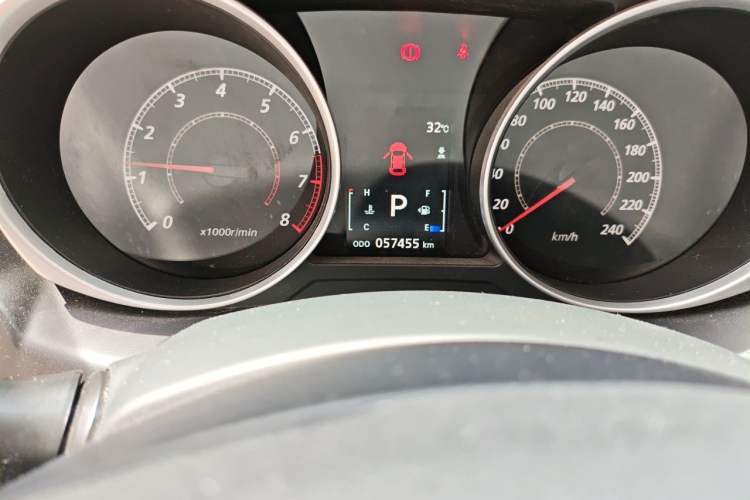 Used Mitsubishi ASX 2013 2.0L CVT Two-Wheel Drive Luxury Edition Odometer Close Up