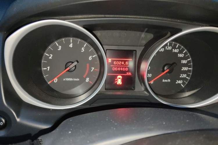 Used Mitsubishi ASX 2013 2.0L CVT Two-Wheel Drive Elite Edition Odometer Close Up