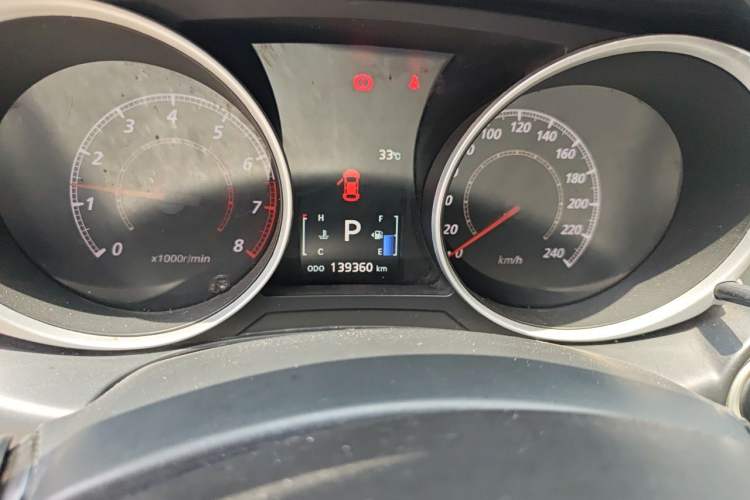 Used Mitsubishi ASX 2013 2.0L CVT Two-Wheel Drive Luxury Edition Odometer Close Up