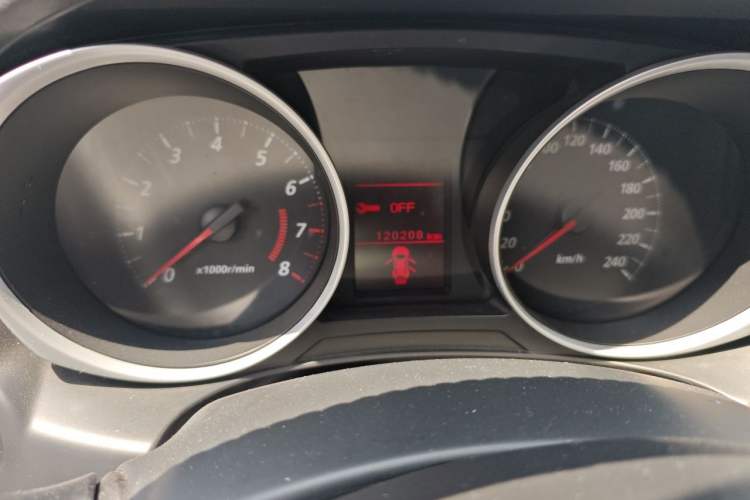 Used Mitsubishi ASX 2013 2.0L CVT Two-Wheel Drive Elite Edition Odometer Close Up
