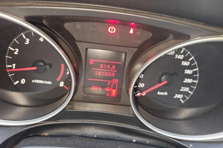 Used Mitsubishi ASX 2013 2.0L Manual Two-Wheel Drive Comfort Edition Odometer Close Up