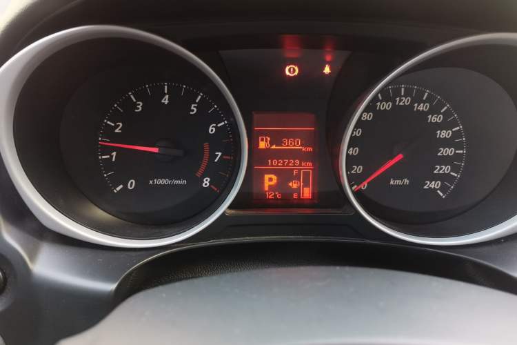 Used Mitsubishi ASX 2013 2.0L CVT Two-Wheel Drive Elite Edition Odometer Close Up