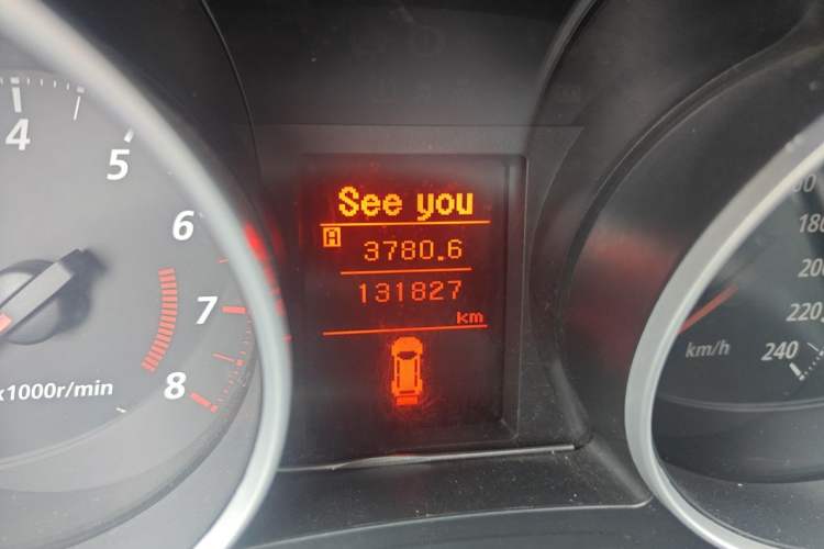Used Mitsubishi ASX 2013 2.0L CVT Two-Wheel Drive Elite Edition Odometer Close Up
