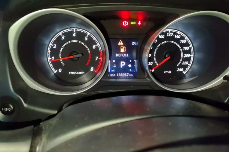 Used Mitsubishi ASX 2013 2.0L CVT Four-Wheel Drive Premium Edition Odometer Close Up