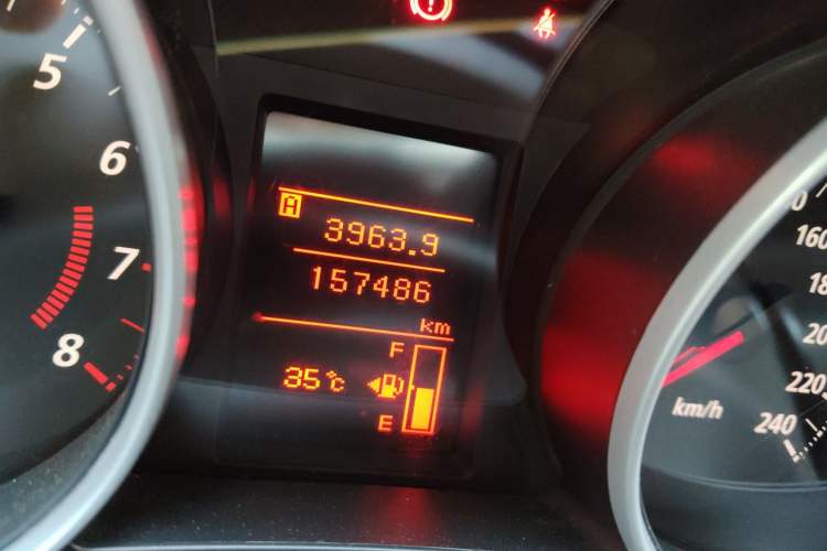 Used Mitsubishi ASX 2013 2.0L Manual Two-Wheel Drive Comfort Edition Odometer Close Up