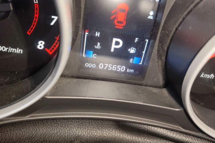 Used Mitsubishi ASX 2013 2.0L CVT Two-Wheel Drive Luxury Edition Odometer Close Up