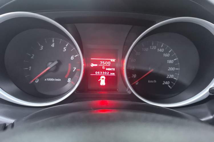 Used Mitsubishi ASX 2013 2.0L CVT Two-Wheel Drive Elite Edition Odometer Close Up