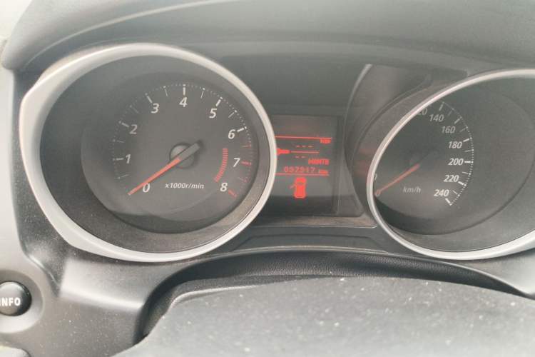 Used Mitsubishi ASX 2013 1.6L Manual Two-Wheel Drive Standard Edition Odometer Close Up