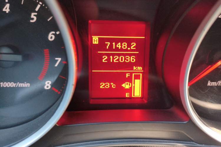 Used Mitsubishi ASX 2013 1.6L Manual Two-Wheel Drive Standard Edition Odometer Close Up