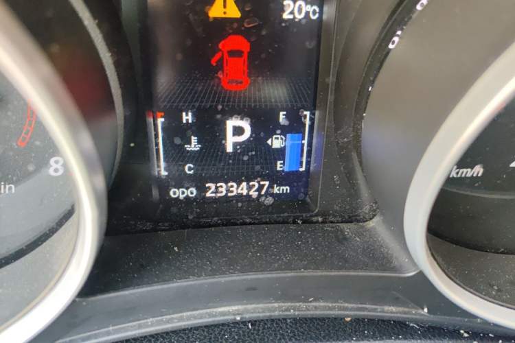 Used Mitsubishi ASX 2013 2.0L CVT Two-Wheel Drive Luxury Edition Odometer Close Up