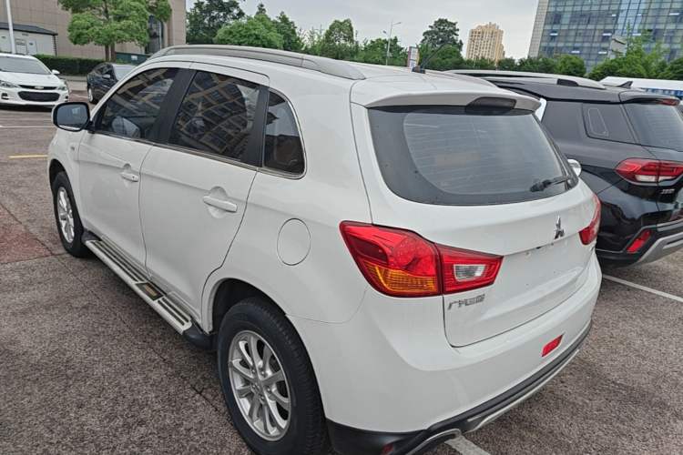 Used Mitsubishi ASX 2013 2.0L CVT Two-Wheel Drive Elite Edition Rear Left 45 Deg