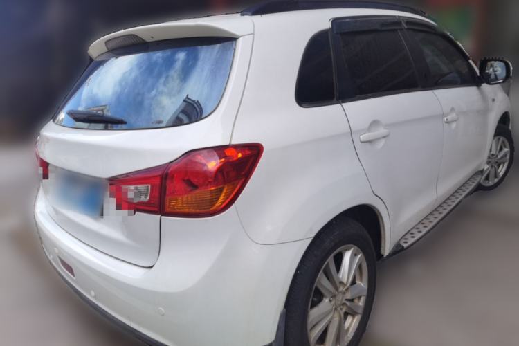 Used Mitsubishi ASX 2013 2.0L CVT Four-Wheel Drive Premium Edition Rear Right 45 Deg