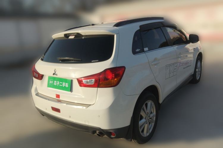 Used Mitsubishi ASX 2013 2.0L CVT Four-Wheel Drive Premium Edition Rear Right 45 Deg