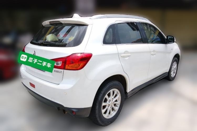 Used Mitsubishi ASX 2013 2.0L CVT Two-Wheel Drive Elite Edition Rear Right 45 Deg